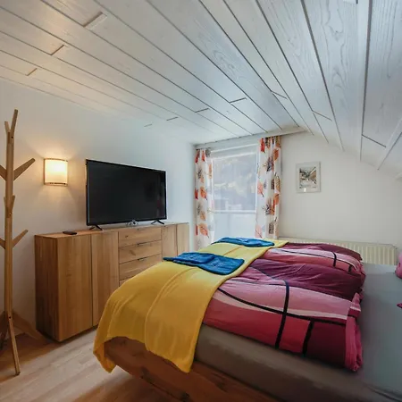 Ferienhaus Heidi